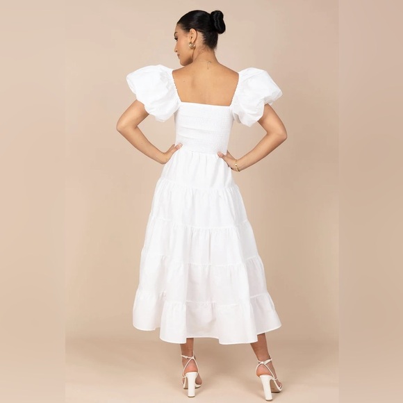 Petal & pup puff sleeve smocked tiered maxi nwot - Picture 3 of 7